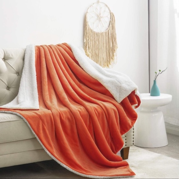 Reversible Sherpa Fleece Throw Blanket  King Size - Picture 1 of 5